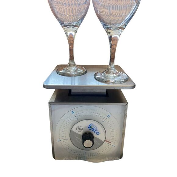 Lot of 2 R Initial Etched Wine Glasses Clear Glass Kitchenware Kitchen Dining We - Picture 8 of 8